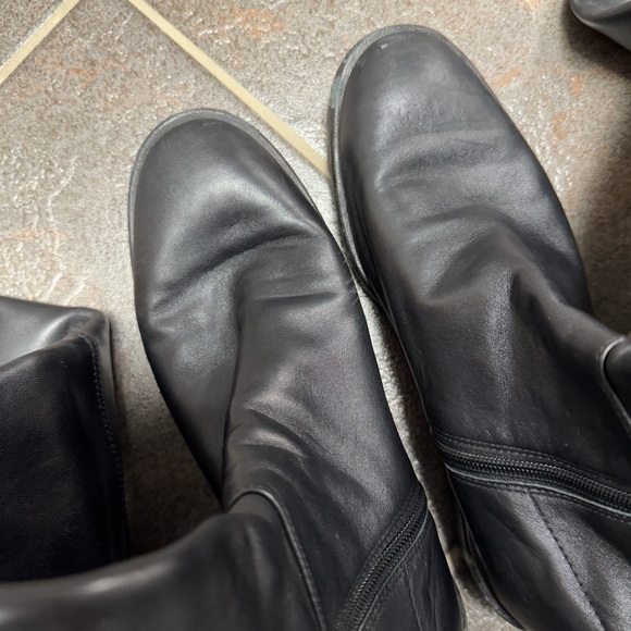 Stuart Weitzman Leather Over the Knee OTK Round Toe Flat Boots Black 7 - Picture 12 of 12